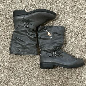Gray waterproof ankle boots for sale